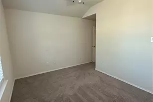 1813 6th St, Argyle, TX 76226 - Photo 5