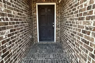 1813 6th St, Argyle, TX 76226 - Photo 3