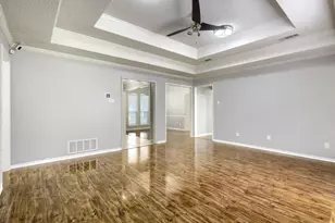 504 Wisterglen Dr, DeSoto, TX 75115 - Photo 11