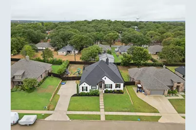 516 Woodland Drive, Azle, TX 76020 - Photo 25