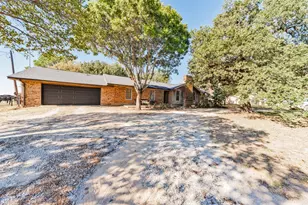 745 Winn Rd, Bowie, TX 76230 - Photo 1