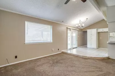 1060 S Burleson Boulevard, Burleson, TX 76028 - Photo 17