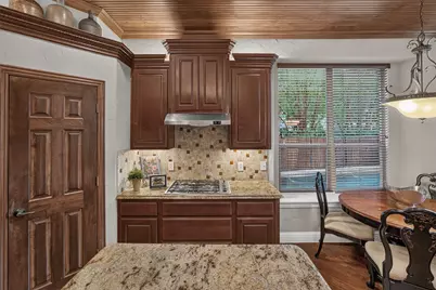 6820 River Park Circle, Fort Worth, TX 76116 - Photo 17