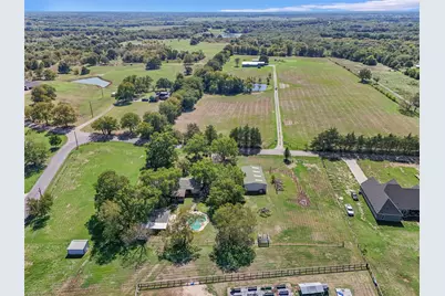 9591 Dripping Springs Road, Denison, TX 75021 - Photo 39