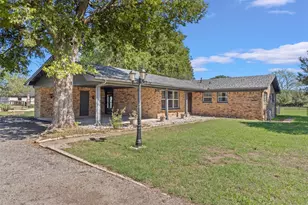 9591 Dripping Springs Rd, Denison, TX 75021 - Photo 31