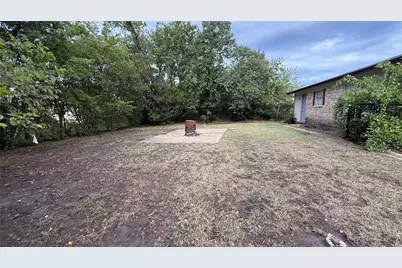 4916 McDougal Street, Greenville, TX 75401 - Photo 9