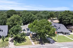 2704 Wolff Dr, Arlington, TX 76015 - Photo 3