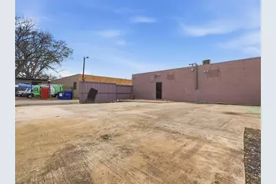 914 W Commerce Street, Dallas, TX 75208 - Photo 23
