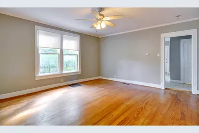 656 May Street, Fort Worth, TX 76104 - Photo 3
