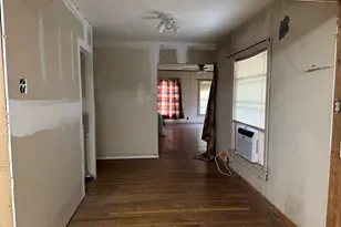 617 E 5th St, Ferris, TX 75125 - Photo 7