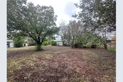 617 E 5th Street, Ferris, TX 75125 - Photo 17