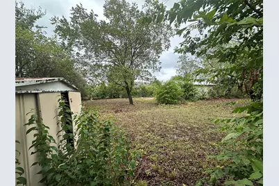 617 E 5th Street, Ferris, TX 75125 - Photo 19