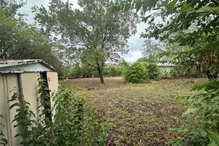 617 E 5th St, Ferris, TX 75125 - Photo 19