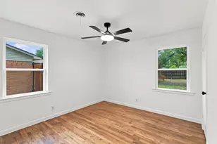 1112 Noble Ave, Carrollton, TX 75006 - Photo 23