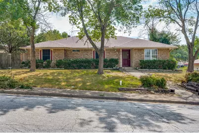 504 Pheasant Lane, DeSoto, TX 75115 - Photo 1