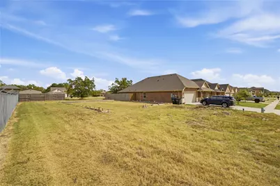 7301 Scott Lane, Greenville, TX 75402 - Photo 3