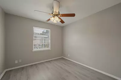 408 E Tucker Boulevard, Arlington, TX 76010 - Photo 25