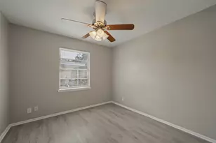 408 E Tucker Blvd, Arlington, TX 76010 - Photo 25