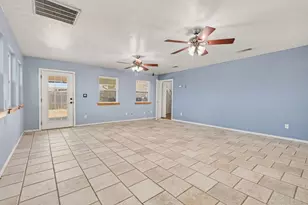 5517 Baker Dr, The Colony, TX 75056 - Photo 15