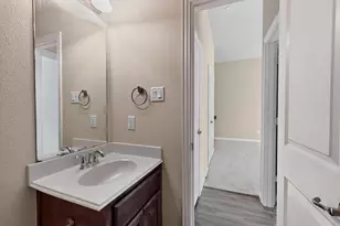 6106 Black Swan Cir, Garland, TX 75044 - Photo 23