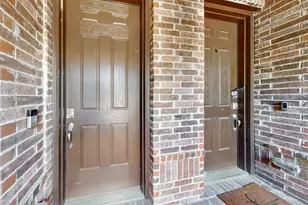 6106 Black Swan Cir, Garland, TX 75044 - Photo 3