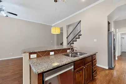 6106 Black Swan Circle, Garland, TX 75044 - Photo 9