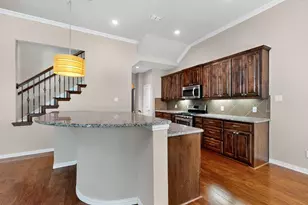 6106 Black Swan Cir, Garland, TX 75044 - Photo 7