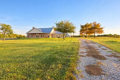 898 Farm Road 1700, Clarksville, TX 75426 - Photo 3