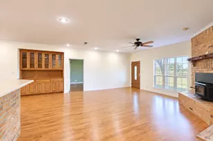 898 Farm Road 1700, Clarksville, TX 75426 - Photo 9