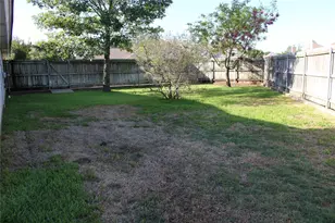 1405 Parkwood Ct, Stephenville, TX 76401 - Photo 19