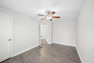 807 N Ridge Dr, White Settlement, TX 76108 - Photo 17