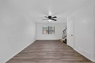2024 Charleston Dr, Bedford, TX 76022 - Photo 7