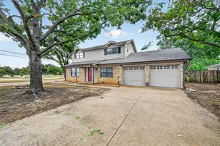 2024 Charleston Dr, Bedford, TX 76022 - Photo 3
