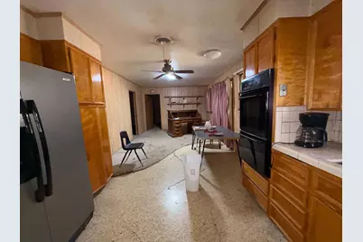 2206 S 51st Street, Temple, TX 76504 - Photo 3
