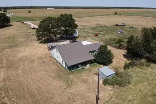 1635 Cr 33500, Sumner, TX 75486 - Photo 3