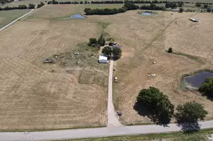 1635 Cr 33500, Sumner, TX 75486 - Photo 5