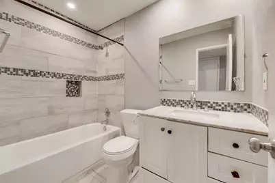 2221 Marble Falls Drive, Carrollton, TX 75007 - Photo 7
