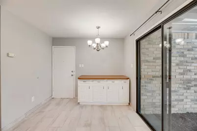 2221 Marble Falls Drive, Carrollton, TX 75007 - Photo 15