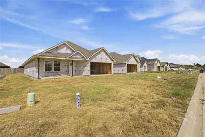806 Moseley Lane, Greenville, TX 75402 - Photo 1