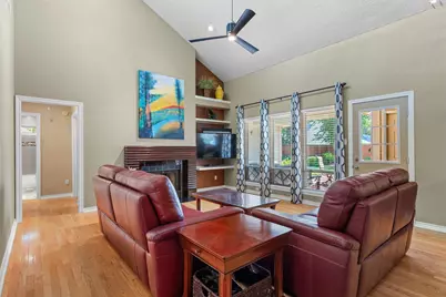 706 Giltin Court, Arlington, TX 76006 - Photo 11