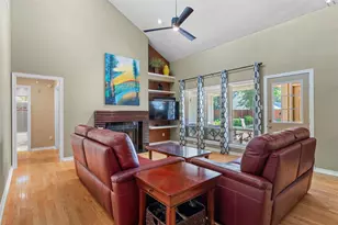 706 Giltin Ct, Arlington, TX 76006 - Photo 11