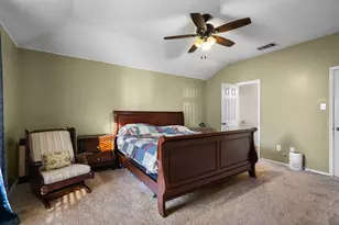 205 Saddlebrook Dr, Krum, TX 76249 - Photo 15