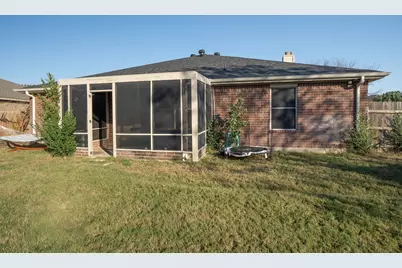 205 Saddlebrook Drive, Krum, TX 76249 - Photo 23
