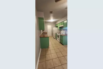 6721 Loma Vista Drive, Fort Worth, TX 76133 - Photo 9