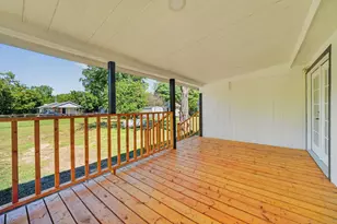 3016 Payne St, Wills Point, TX 75169 - Photo 3