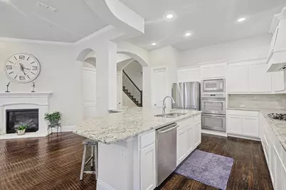 2812 Cedar Elm Drive, Carrollton, TX 75010 - Photo 7