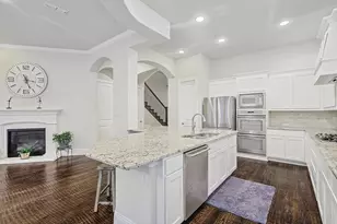 2812 Cedar Elm Dr, Carrollton, TX 75010 - Photo 7
