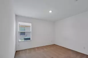 2804 Eppright Dr, Little Elm, TX 75068 - Photo 13