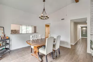 2101 Alder Trail, Grand Prairie, TX 75052 - Photo 11