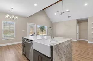 505 Southern Dr, Sherman, TX 75092 - Photo 9